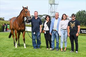 From The Clouds & Owners, Mornington 6 Dec 2019